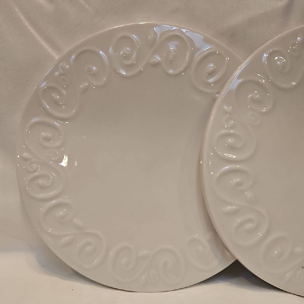 Gibson Classic White Scroll Dinnerware Set